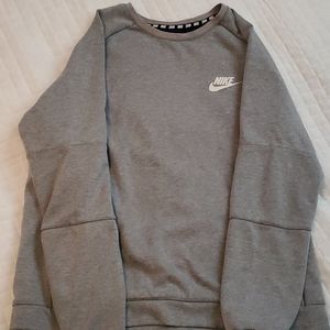 Nike sweatshirt